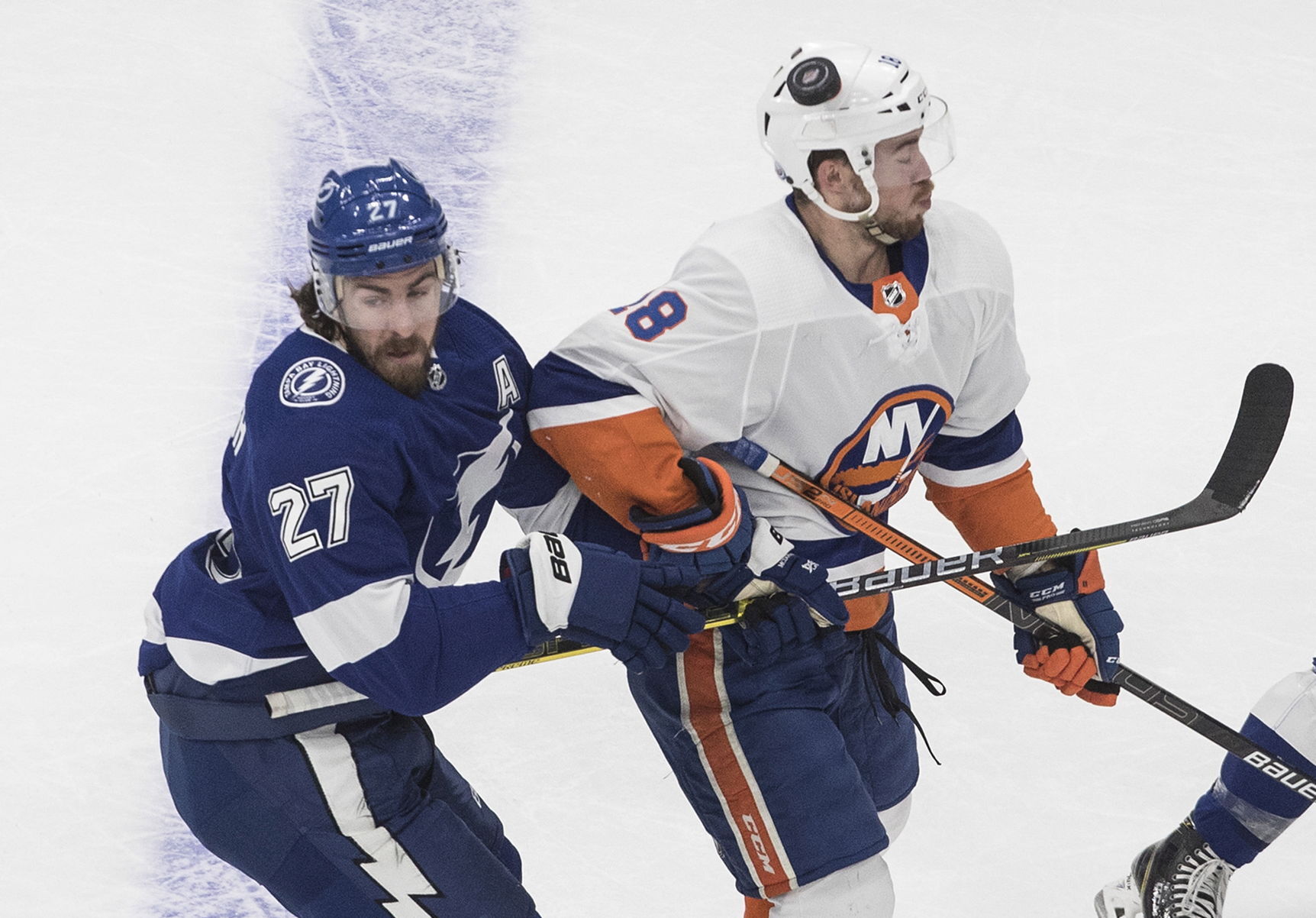 Islanders Lightning Hockey